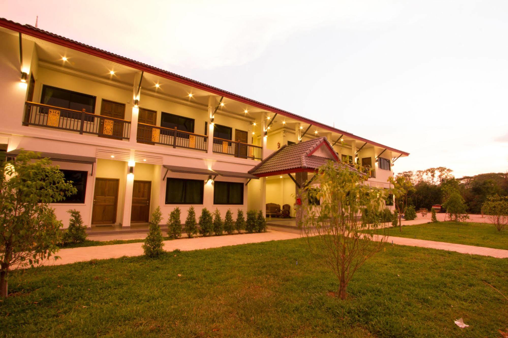 The Rise Resort Sukhothai Dış mekan fotoğraf